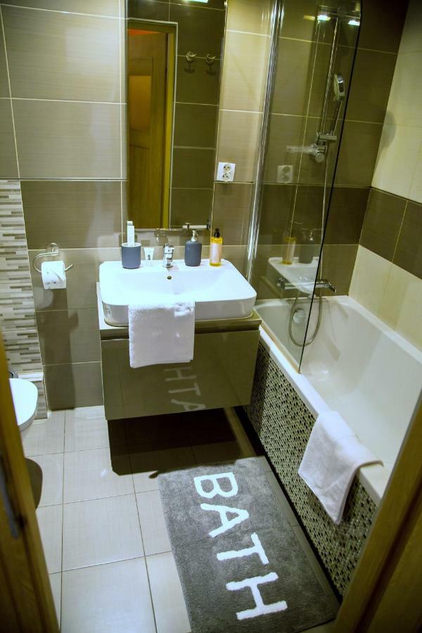 Warsaw Royal Stay Aleja Jana Pawla II Экстерьер фото